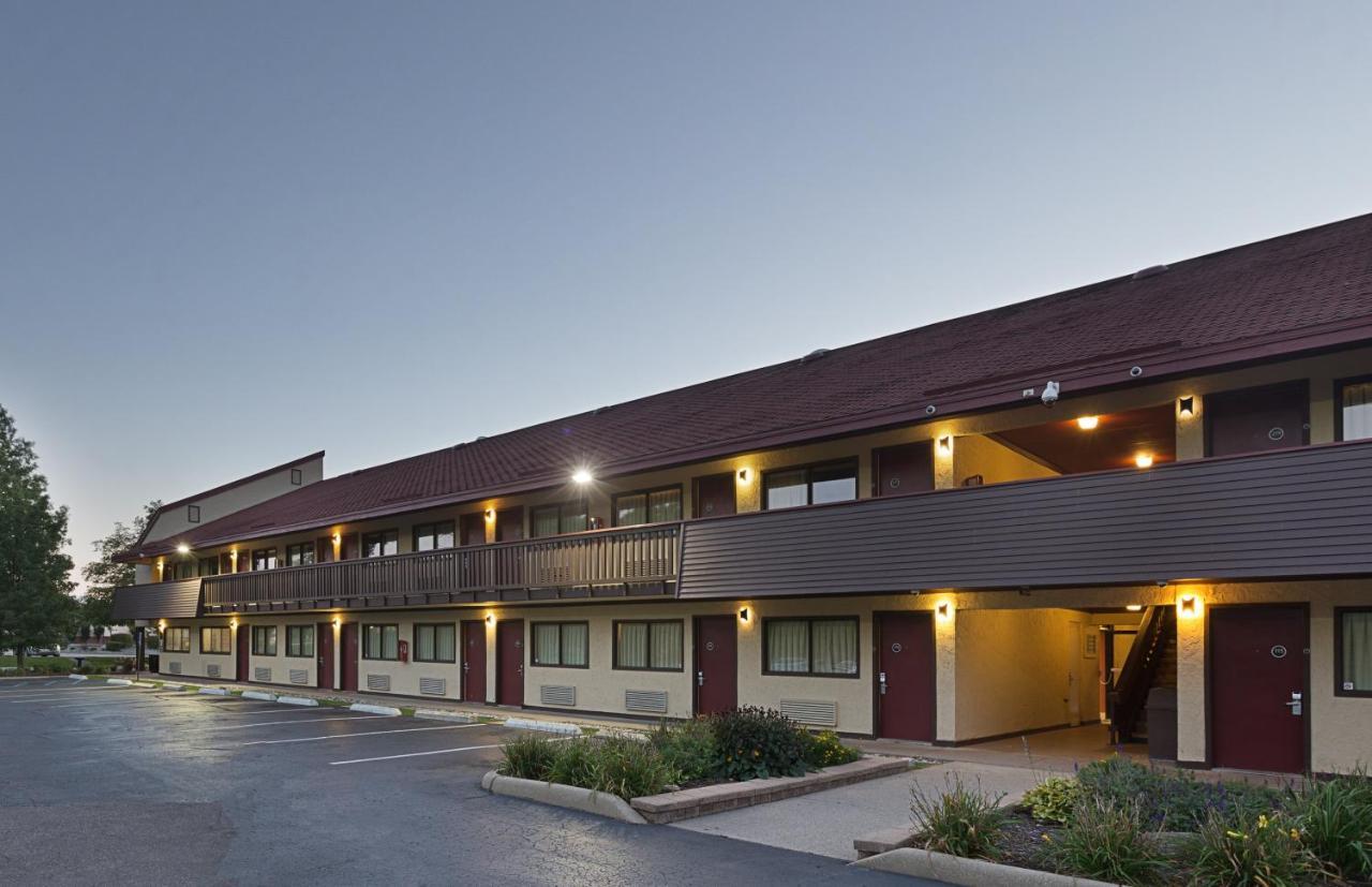 Red Roof Inn Lansing West - Msu Exteriér fotografie