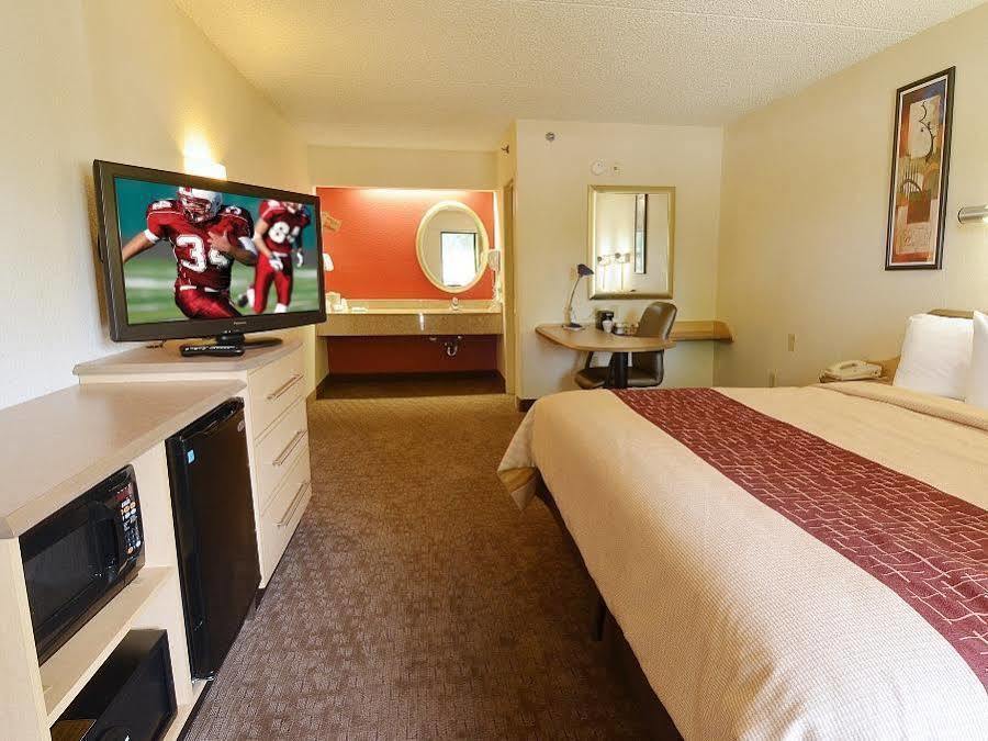 Red Roof Inn Lansing West - Msu Exteriér fotografie